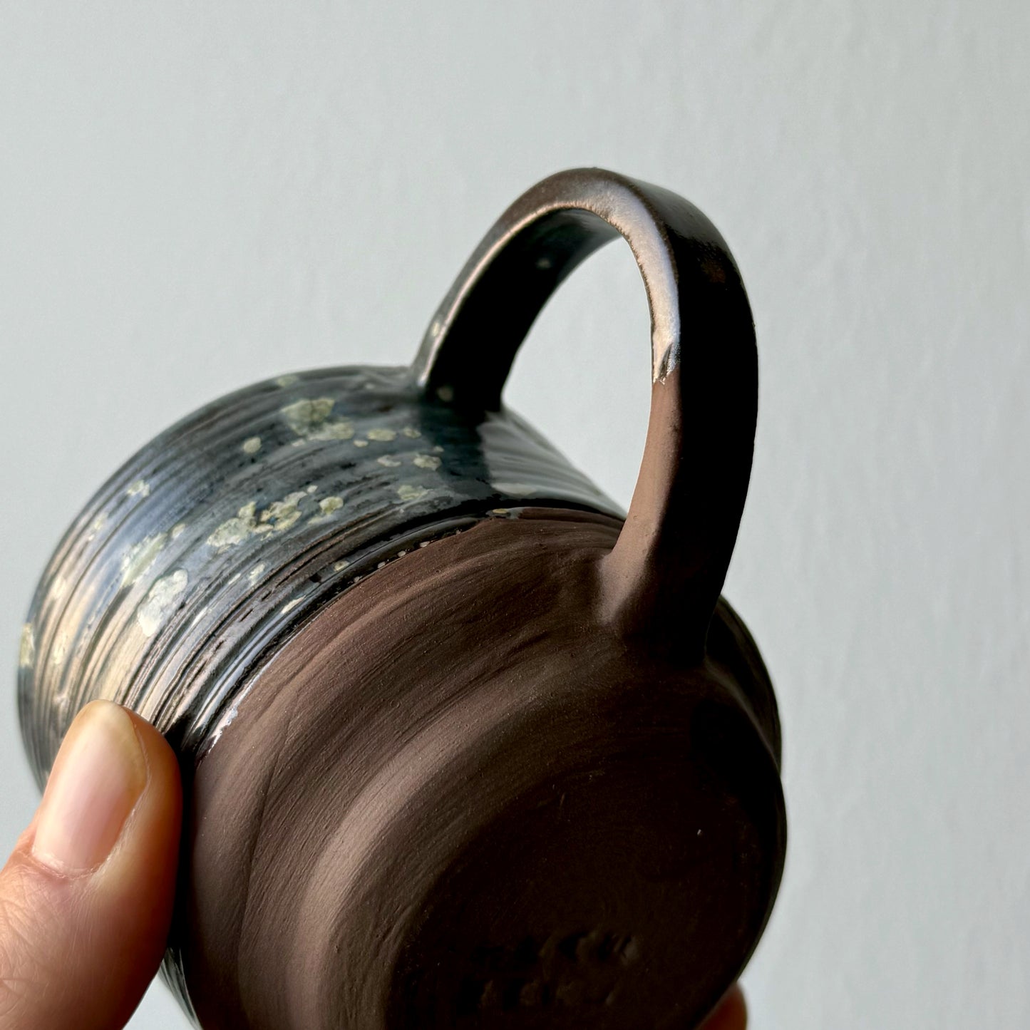 Tazza Blu Night con Manico - Ceramica Artigianale al Tornio