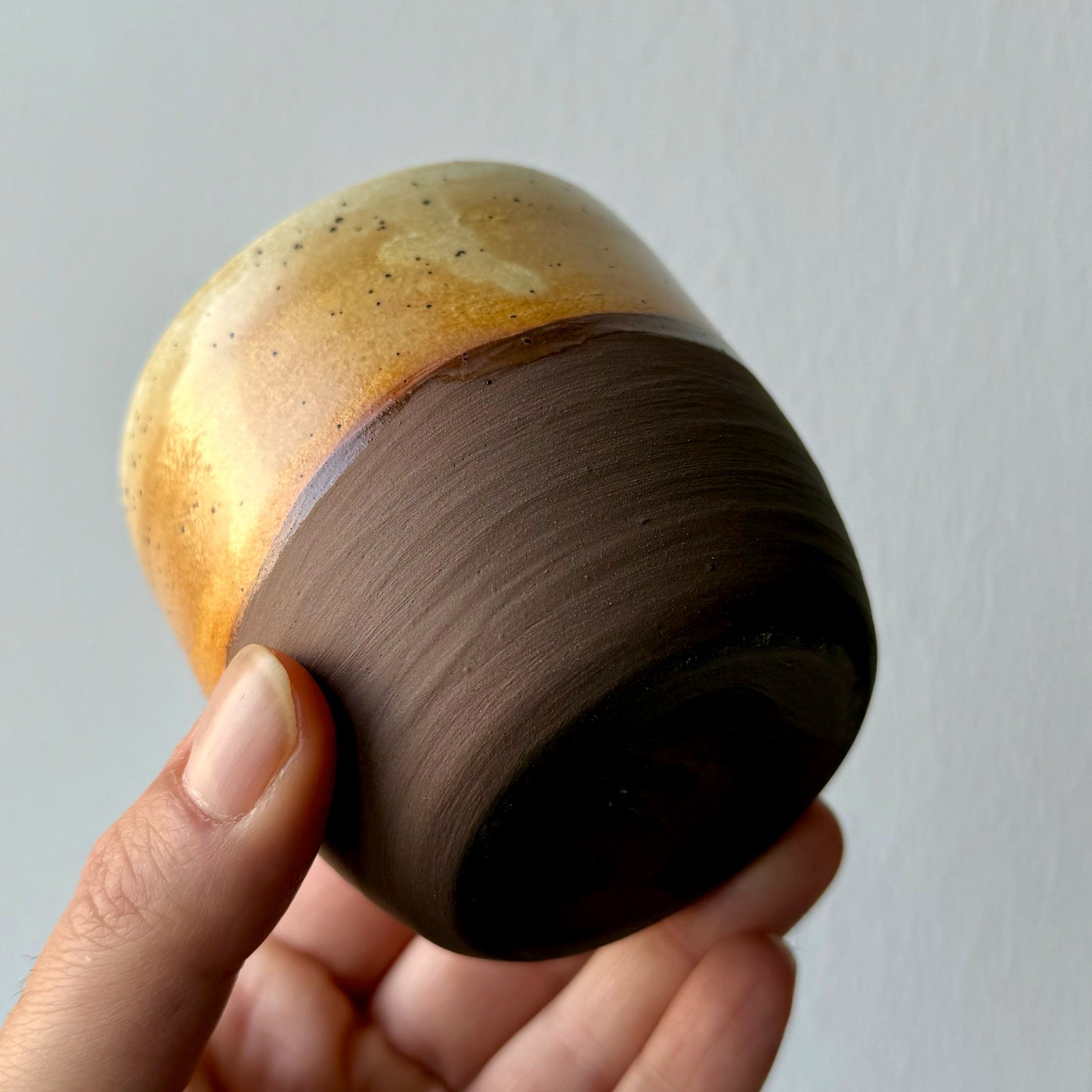 Tazza bi-color realizzata al tornio