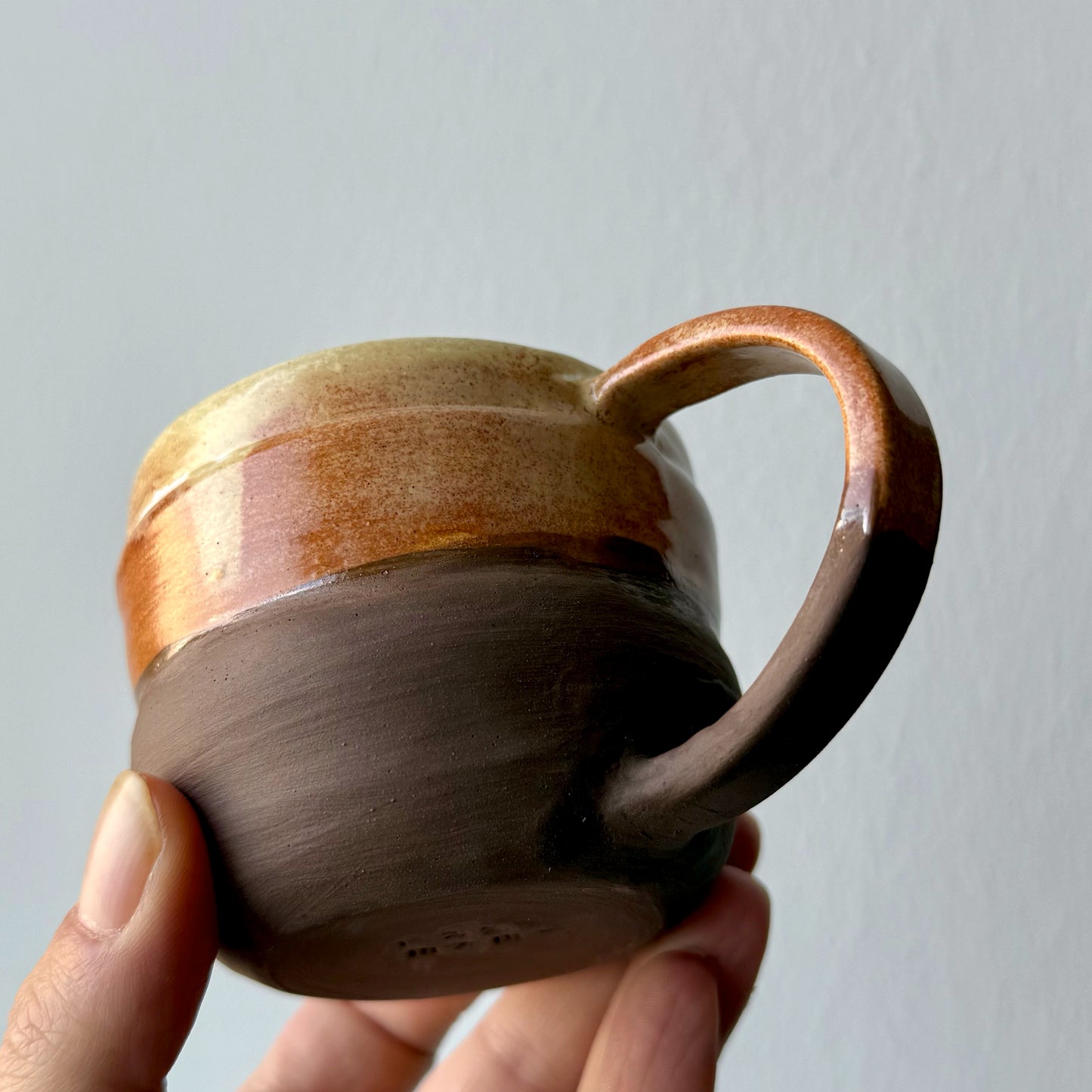 Tazza Wave Bicolore - Ceramica Artigianale Design Contemporaneo