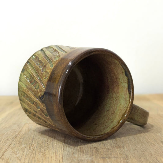 Tazza Ceramica Earth Green con Manico - Artigianale Tornio